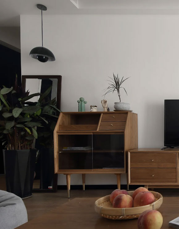 轻奢风四居室装修设计