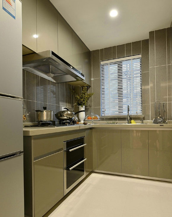 现代风格三房装修设计