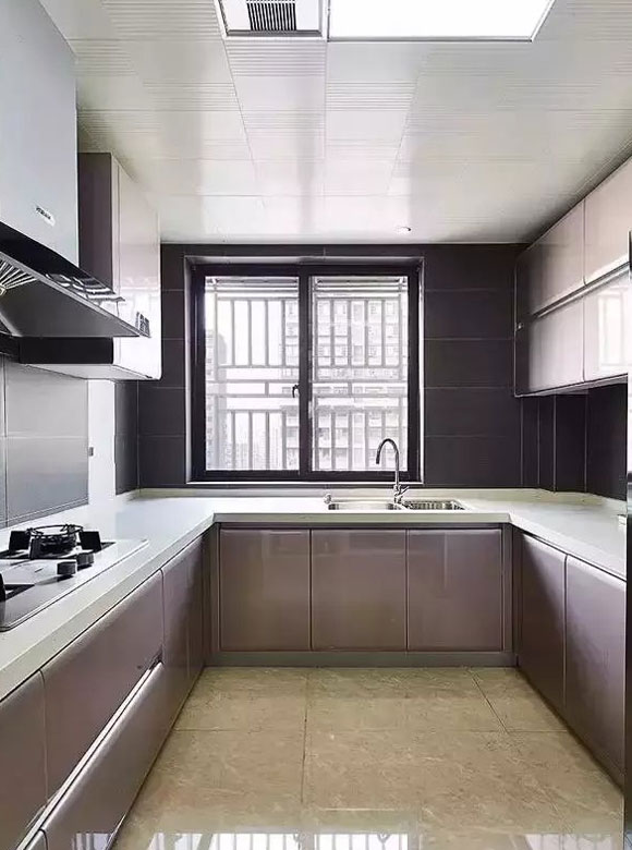 现代风格三房装修设计