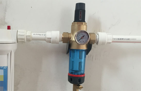 不做“冤大头”，选购500块以内的前置过滤器，注意这5个地方就行！