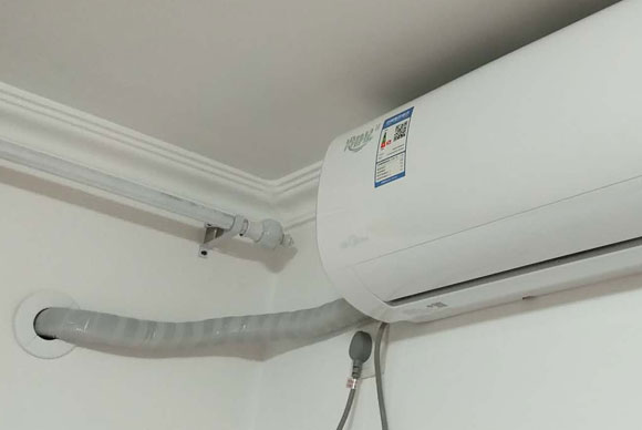 空调室内机滴水怎么办