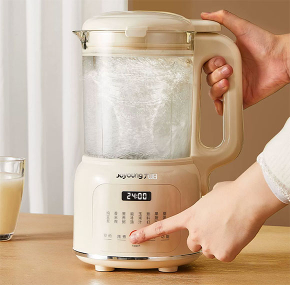 用豆浆机自制豆浆